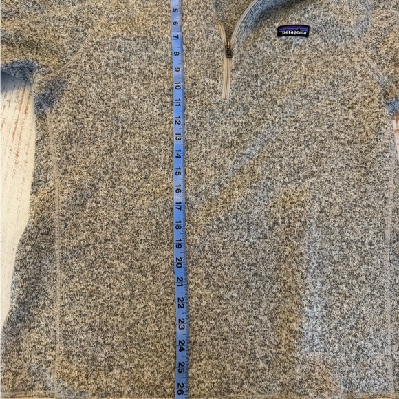 Patagonia Better Sweater Women’s XL Light Gray/ Tan Quarter-Zip Pullover - Picture 6 of 8